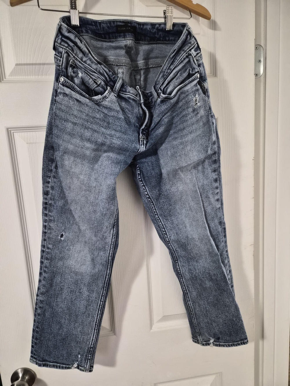 Silver Jeans Women's Boyfriend Capri Jeans - Light Blue Wash